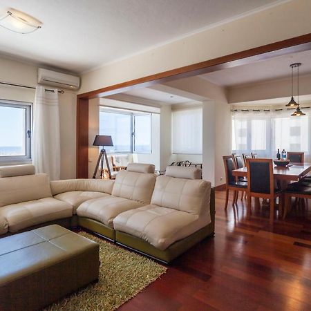Deluxe Marina Apartment Ponta Delgada المظهر الخارجي الصورة